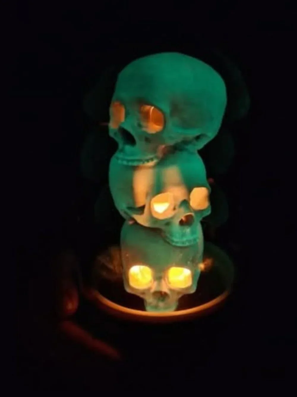 Scentsy Full Size Wax Warmer Forsaken Tower Glow In The Dark New in Box!